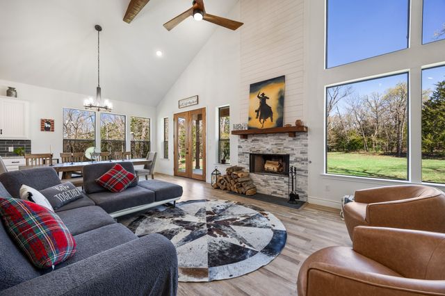 19001 County Road 334, Quinlan, TX 75474