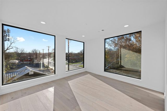 2209 S 1st ST 321, Austin, TX 78704