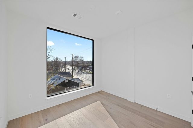 2209 S 1st ST 321, Austin, TX 78704