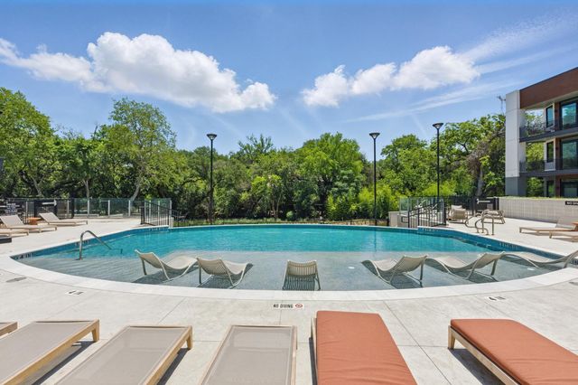 2209 S 1st ST 321, Austin, TX 78704