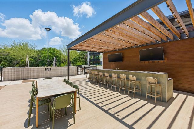 2209 S 1st ST 321, Austin, TX 78704