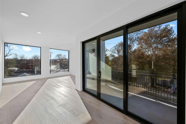 2209 S 1st ST 321, Austin, TX 78704