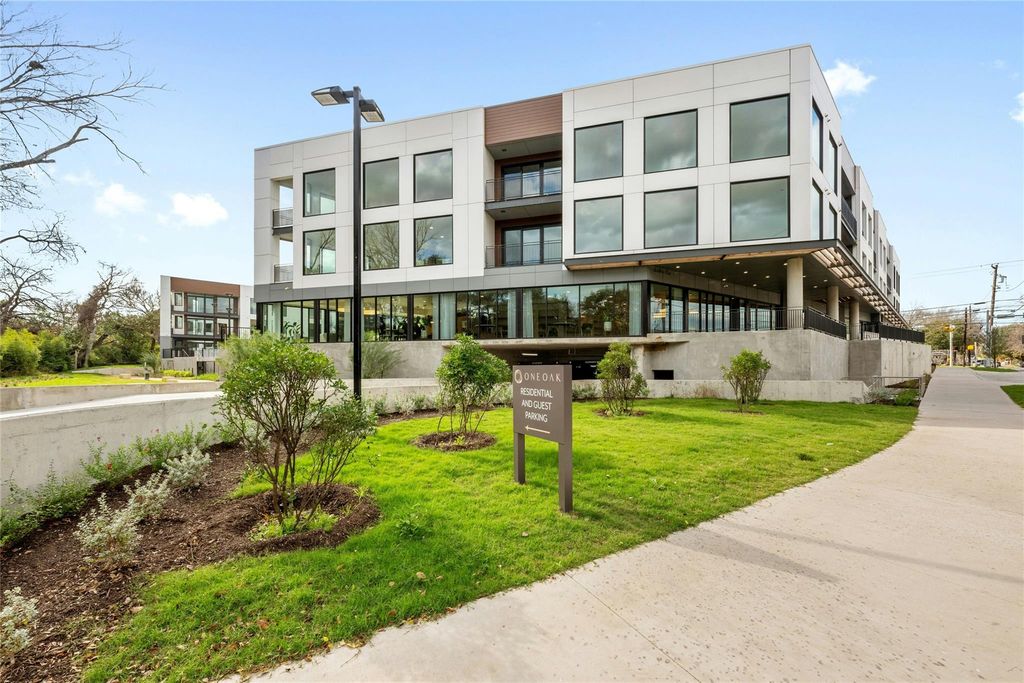 2209 S 1st ST 321, Austin, TX 78704