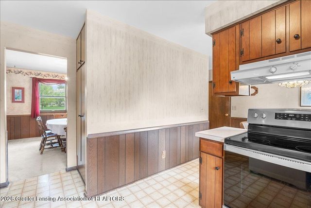 7970 Vista Avenue, Grand Ledge, MI 48837