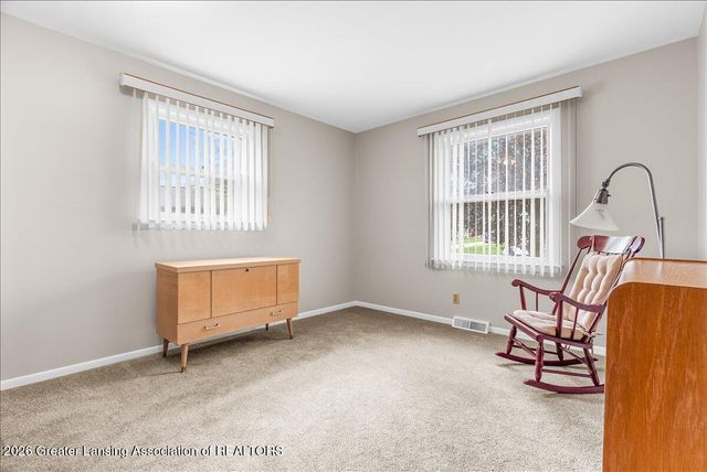 7970 Vista Avenue, Grand Ledge, MI 48837