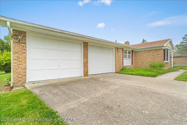 7970 Vista Avenue, Grand Ledge, MI 48837