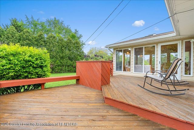 7970 Vista Avenue, Grand Ledge, MI 48837