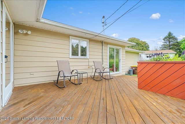 7970 Vista Avenue, Grand Ledge, MI 48837