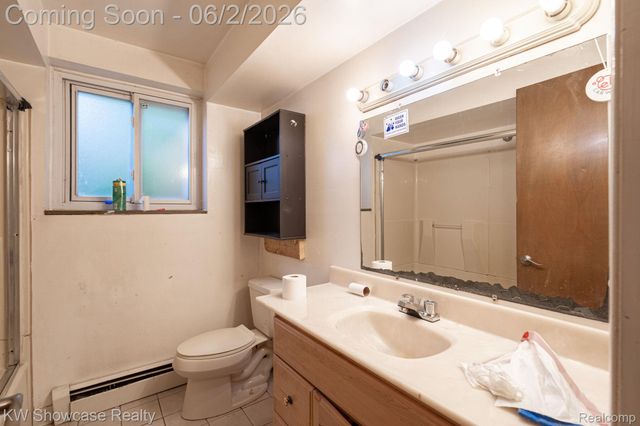 820 Clara Street, Commerce Charter Township, MI 48390