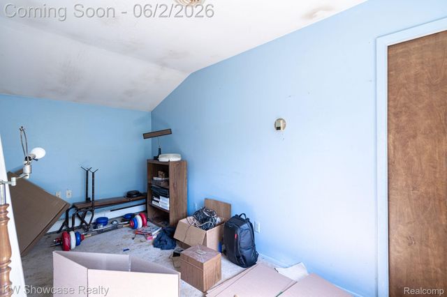 820 Clara Street, Commerce Charter Township, MI 48390