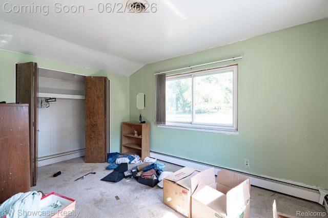 820 Clara Street, Commerce Charter Township, MI 48390