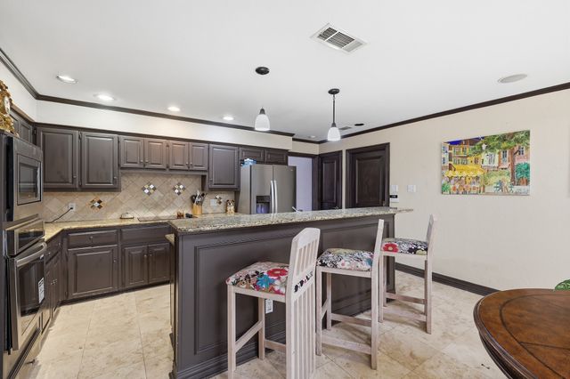 5832 Gallant Fox Lane, Plano, TX 75093