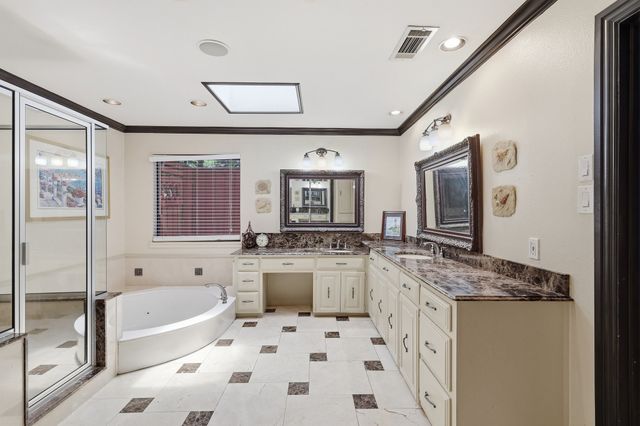5832 Gallant Fox Lane, Plano, TX 75093