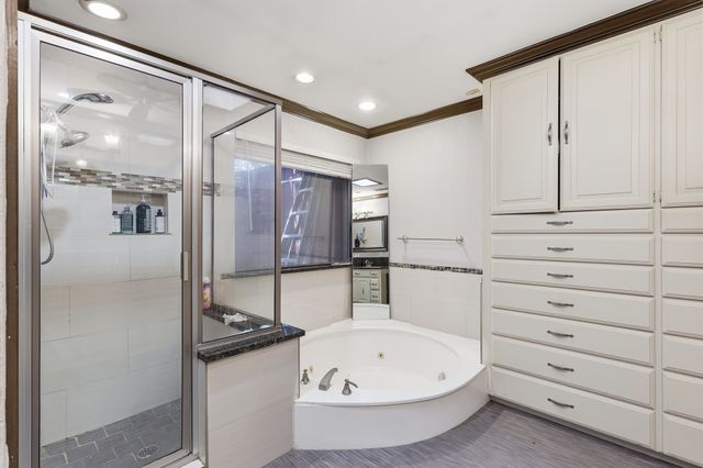 5832 Gallant Fox Lane, Plano, TX 75093
