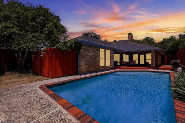5832 Gallant Fox Lane, Plano, TX 75093