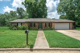 751 Avenue B, Canton, TX 75103