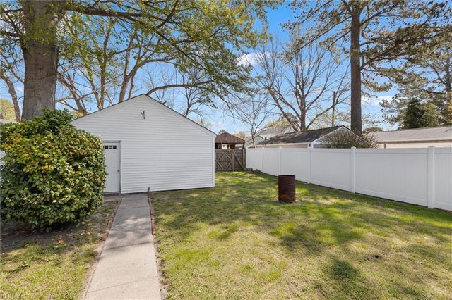 1531 Rodgers ST, Chesapeake, VA 23324