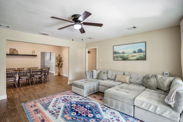 20311 Lake Sherwood Drive, Katy, TX 77450