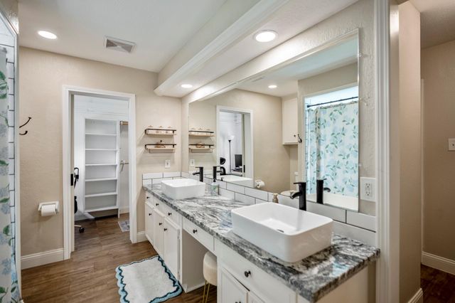 20311 Lake Sherwood Drive, Katy, TX 77450