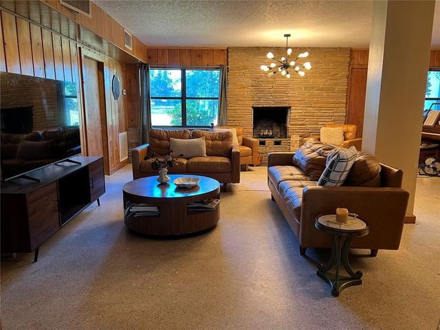 9279 SILVER LAKE DRIVE, Leesburg, FL 34788