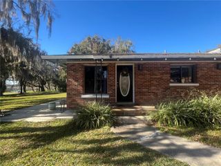 9279 SILVER LAKE DRIVE, Leesburg, FL 34788