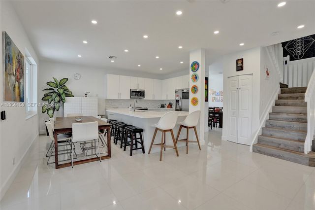 1216 Chinaberry Drive, Weston, FL 33327