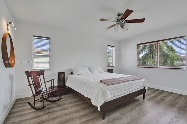 1216 Chinaberry Drive, Weston, FL 33327