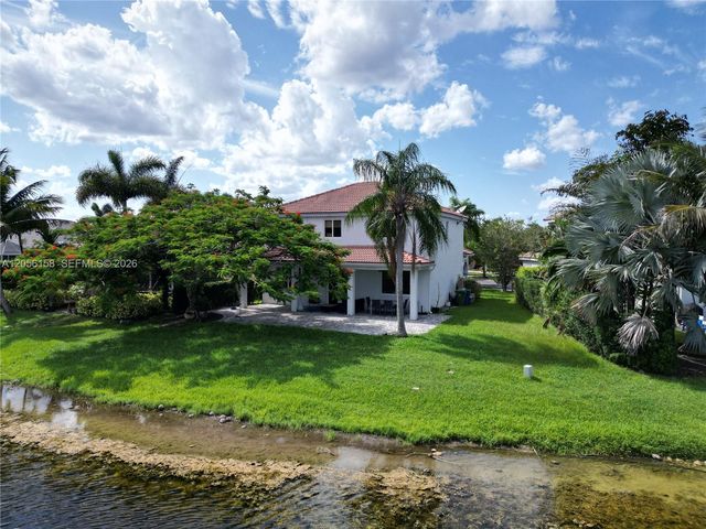 1216 Chinaberry Drive, Weston, FL 33327