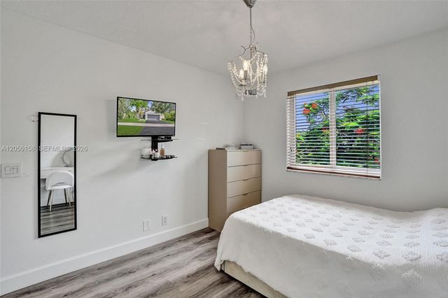 1216 Chinaberry Drive, Weston, FL 33327
