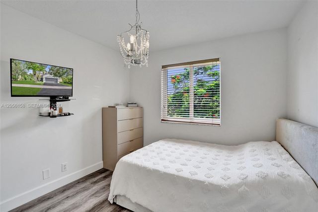 1216 Chinaberry Drive, Weston, FL 33327