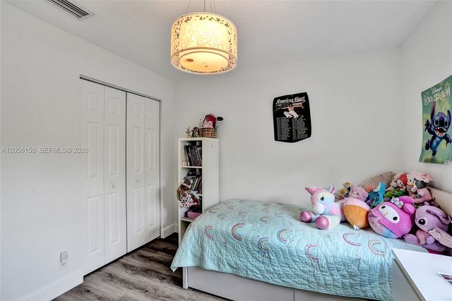 1216 Chinaberry Drive, Weston, FL 33327