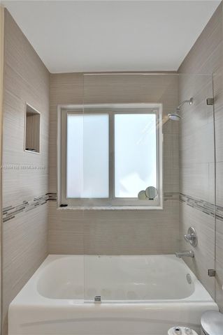 1216 Chinaberry Drive, Weston, FL 33327