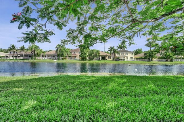 1216 Chinaberry Drive, Weston, FL 33327
