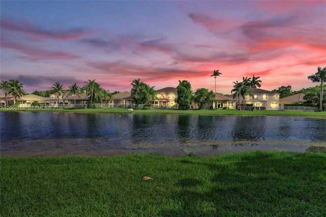 1216 Chinaberry Drive, Weston, FL 33327