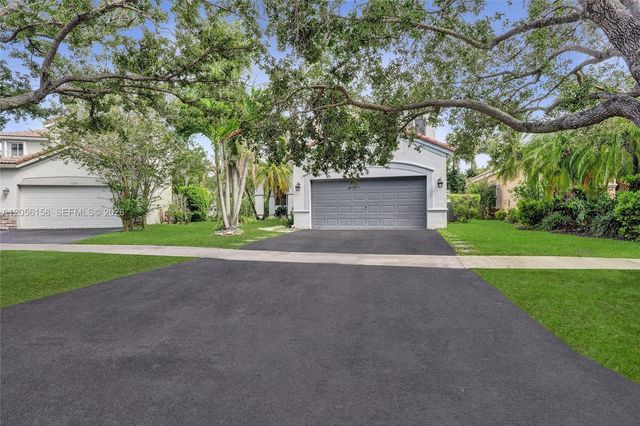 1216 Chinaberry Drive, Weston, FL 33327