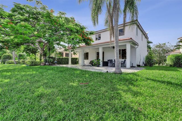 1216 Chinaberry Drive, Weston, FL 33327