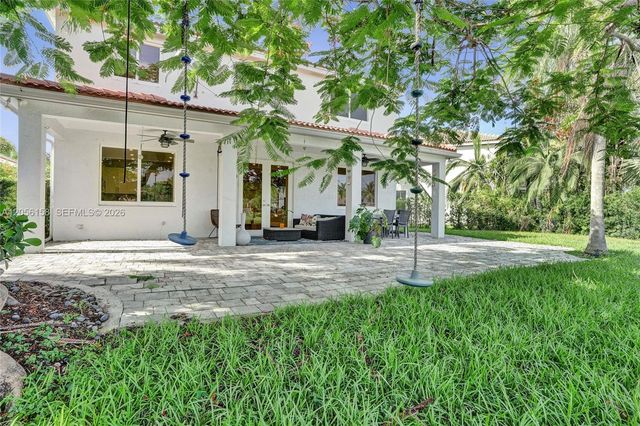 1216 Chinaberry Drive, Weston, FL 33327