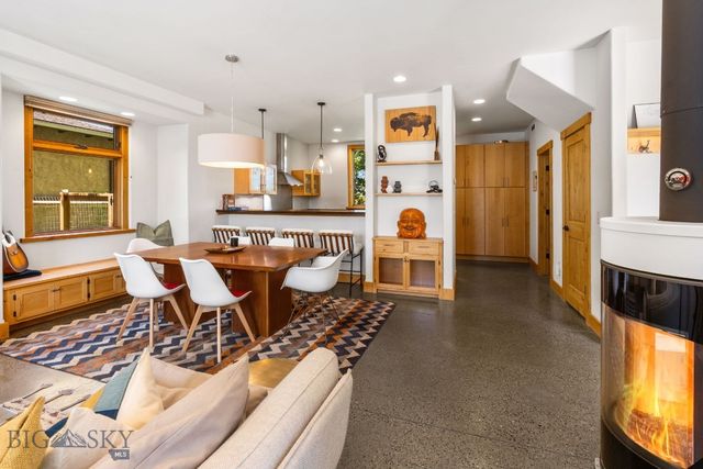 213 Turtle Way, Bozeman, MT 59715
