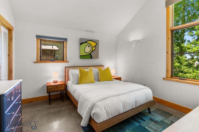 213 Turtle Way, Bozeman, MT 59715
