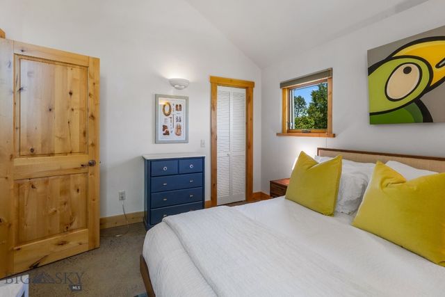 213 Turtle Way, Bozeman, MT 59715