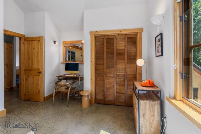 213 Turtle Way, Bozeman, MT 59715