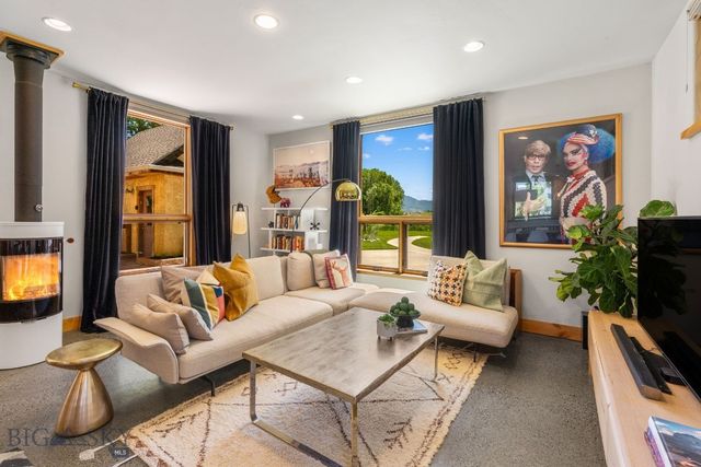 213 Turtle Way, Bozeman, MT 59715