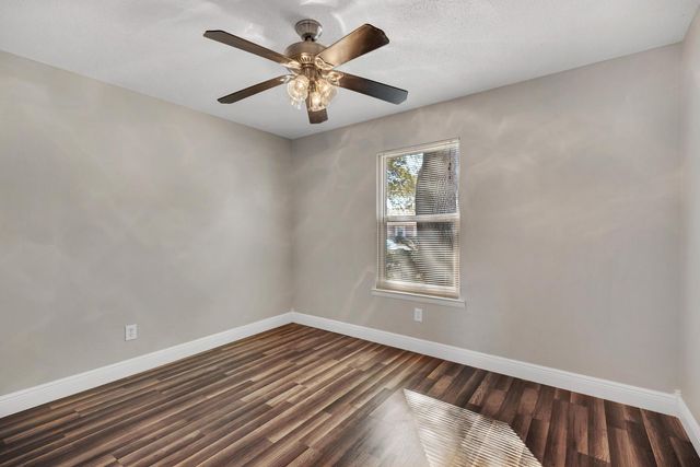 266 Honeysuckle Way, Niceville, FL 32578