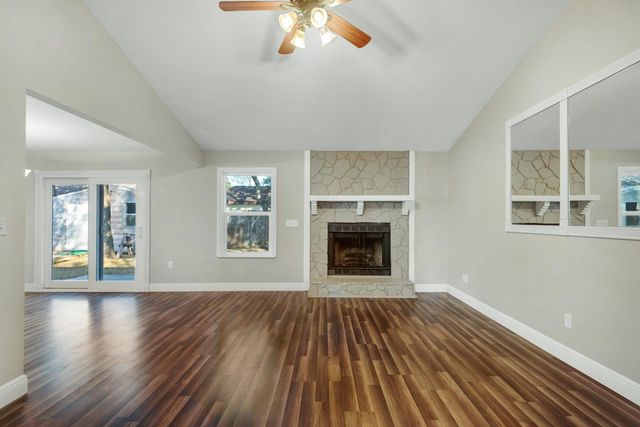 266 Honeysuckle Way, Niceville, FL 32578