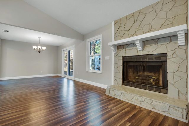 266 Honeysuckle Way, Niceville, FL 32578