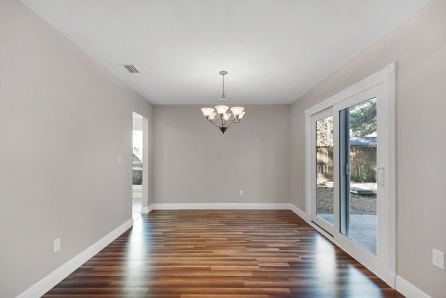 266 Honeysuckle Way, Niceville, FL 32578