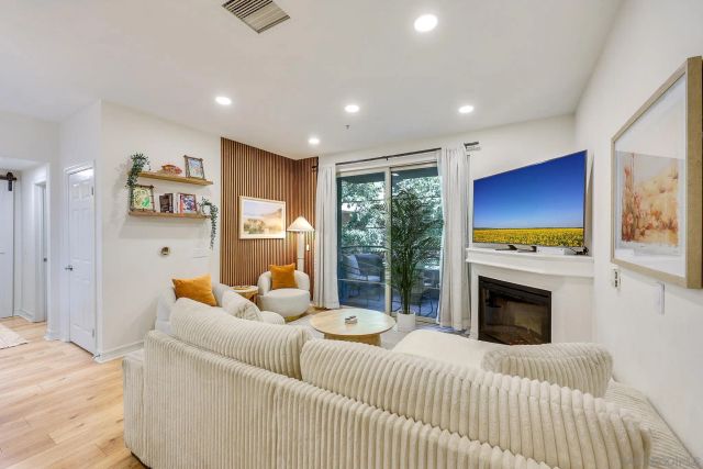 1465 C St 3310, San Diego, CA 92101