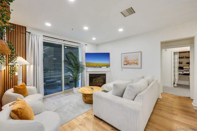 1465 C St 3310, San Diego, CA 92101