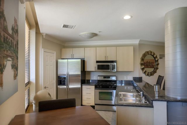 1465 C St 3310, San Diego, CA 92101