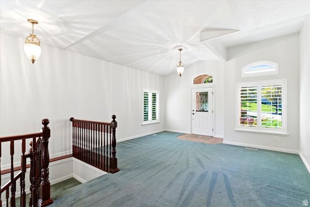 679 EDGEWOOD DR, North Salt Lake, UT 84054